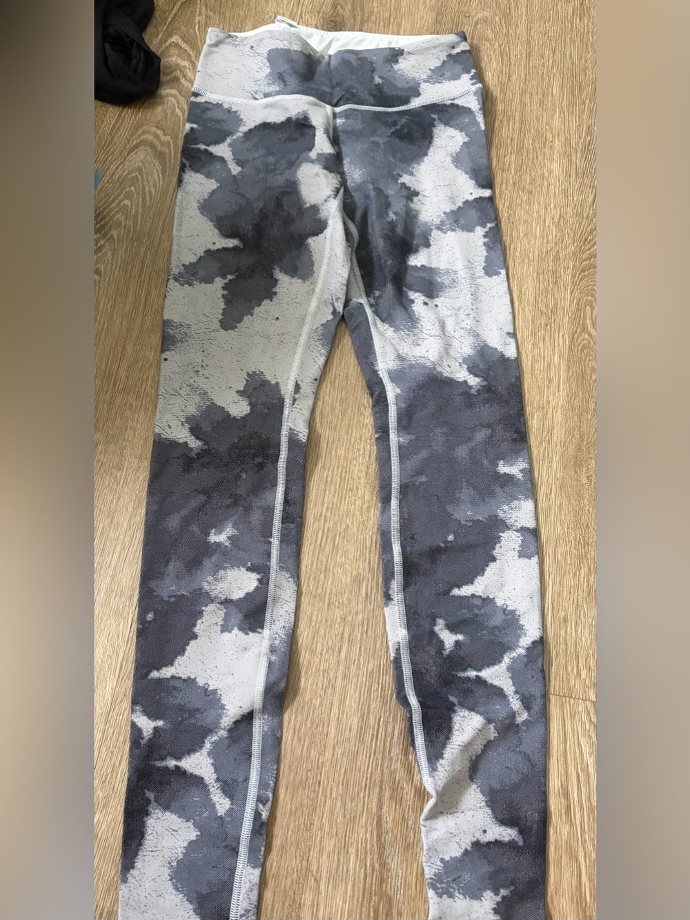 Lululemon Leggings 28”